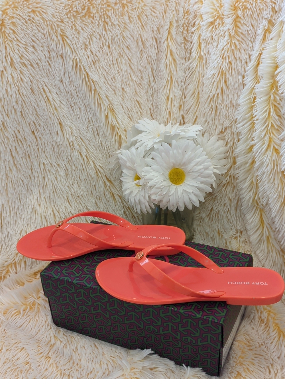 ❣️🩴Tory Burch Coral Gloss candy fluo color Jelly Thong Sandals🩴❣️ - Picture 4 of 9